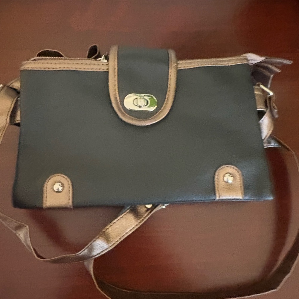Elegant Black and Brown Women's Bag
